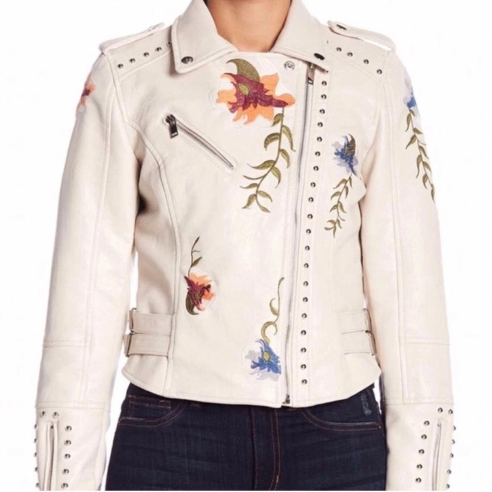 NWT ROMEO &JULIET IVORY FAUX LEATHER STUDDED EMBROIDERED MOTO BOMBER JACKET SZ M